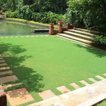 Cherilyn Monta Resort - Ratnagiri Vatul Екстериор снимка