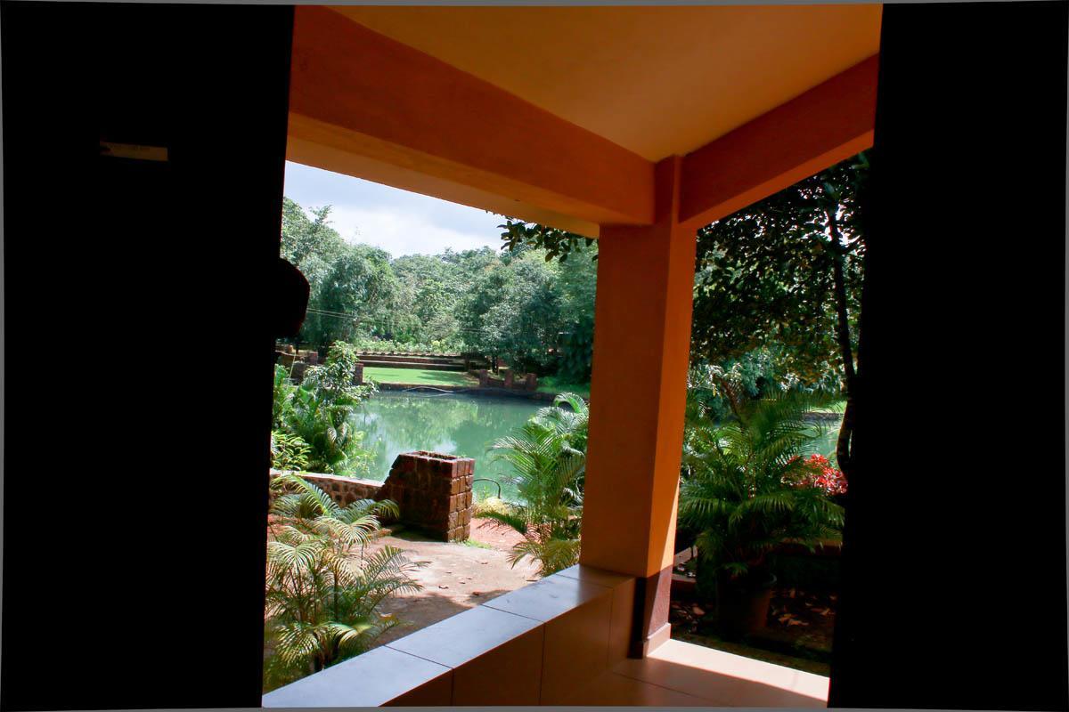 Cherilyn Monta Resort - Ratnagiri Vatul Екстериор снимка